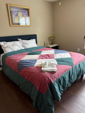 Room in Lawrenceville